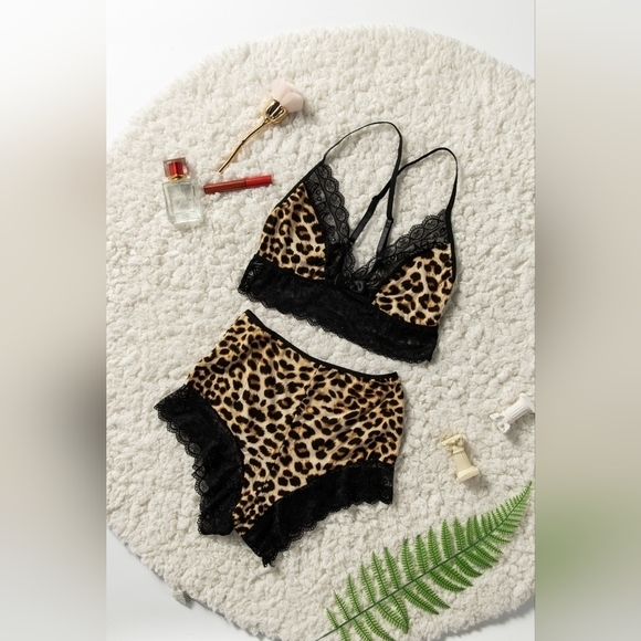 Leopard Print Lace Trim Cami Set - Picture 6 of 9